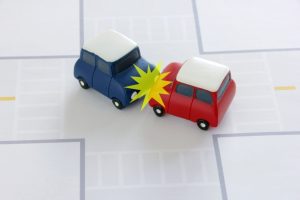 車の衝突事故のイメージ画像